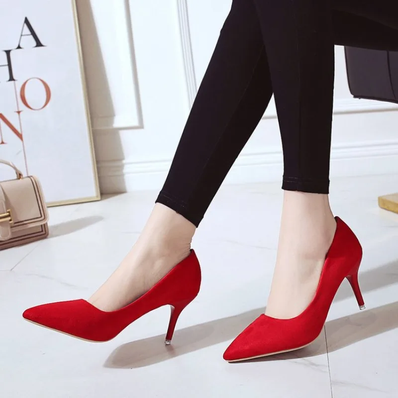 Kadın Yüksek Topuk Ayakkabı Lü - Women'S Fashion Trends Autumn 2025 incelemesi ve fiyatı